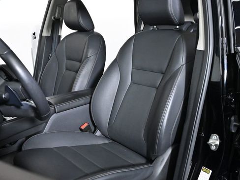 Used 2021 Nissan Rogue SL w/ Premium Package image 23