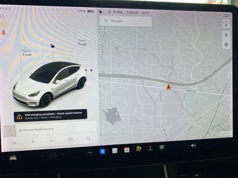 Used 2020 Tesla Model Y Long Range image 15