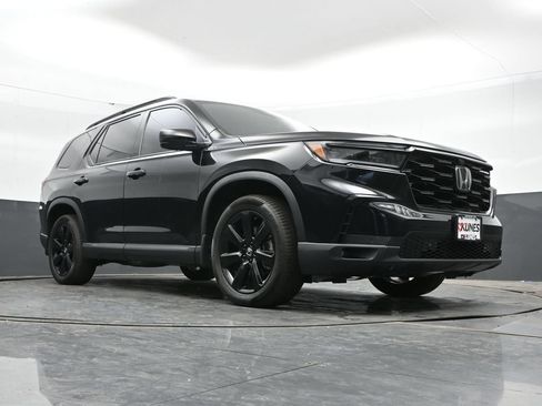 Used 2023 Honda Pilot Elite image 44