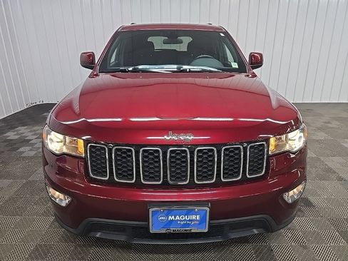 Used 2018 Jeep Grand Cherokee Laredo AWD/4WD image 8