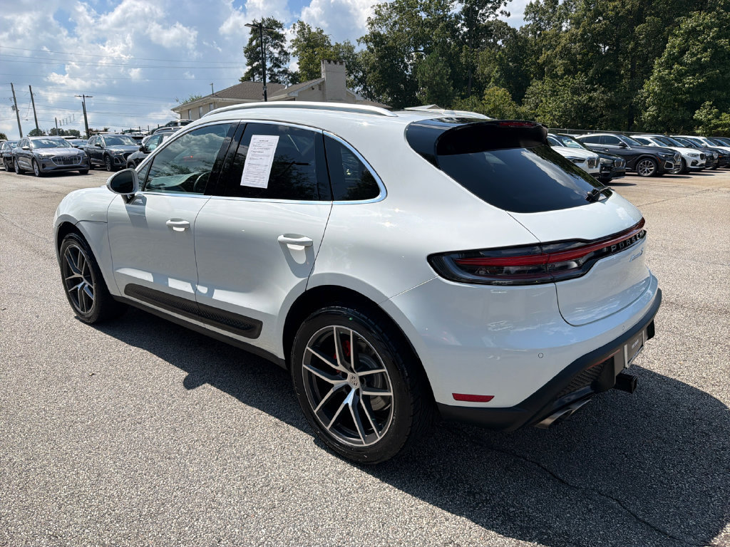 Used 2022 Porsche Macan S AWD/4WD image 5