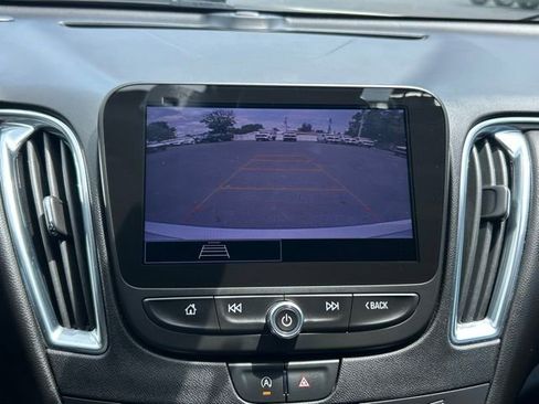 Used 2021 Chevrolet Malibu LT w/ Leather Package FWD image 23