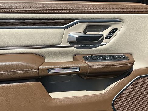 Used 2019 RAM 1500 Laramie image 26