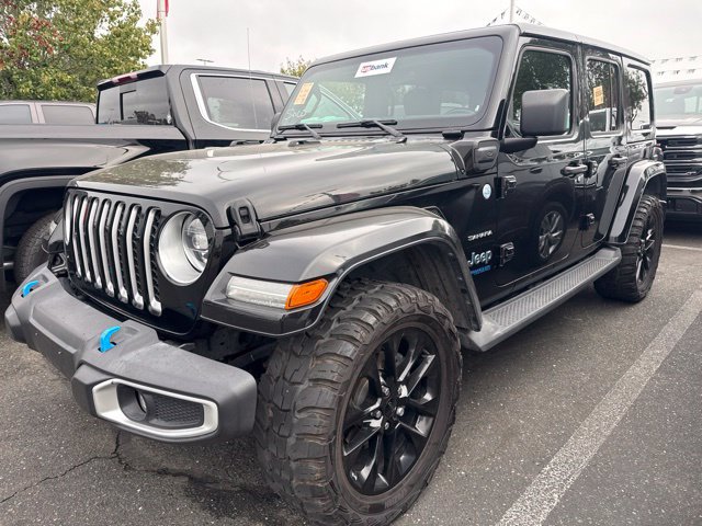 Used 2022 Jeep Wrangler Unlimited Sahara AWD/4WD image 1