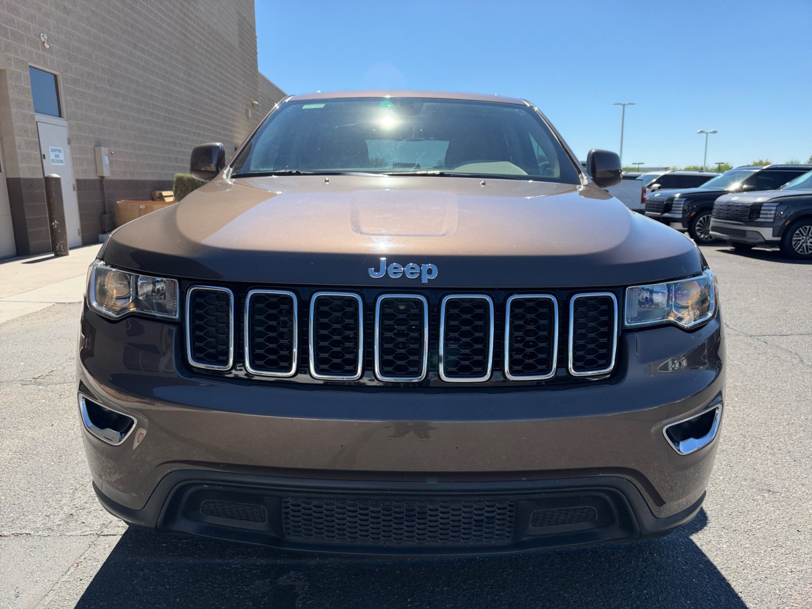 Used 2020 Jeep Grand Cherokee Laredo RWD image 23