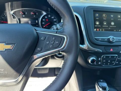 Used 2019 Chevrolet Equinox LT AWD/4WD image 17