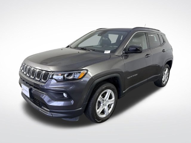 Used 2023 Jeep Compass Latitude w/ Sun and Sound Group AWD/4WD image 24