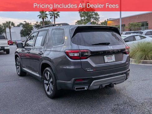 Used 2024 Honda Pilot Elite image 6