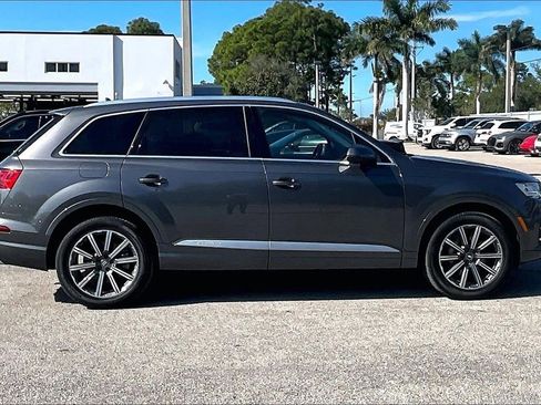 Used 2019 Audi Q7 3.0T Premium Plus image 8