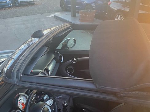 Used 2010 MINI Cooper S image 28