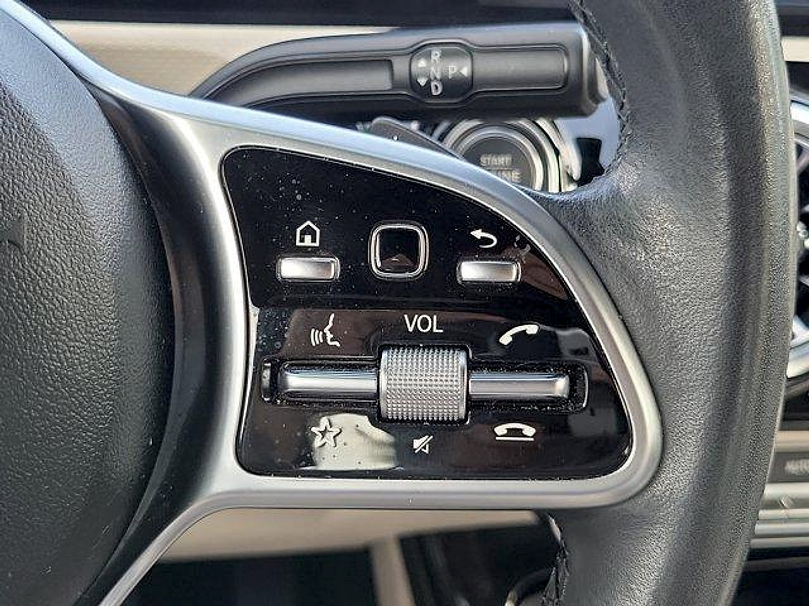 Used 2022 Mercedes-Benz CLA 250 image 29