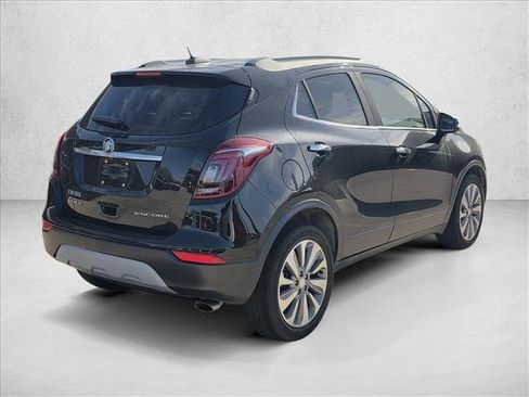 Used 2018 Buick Encore Preferred image 5