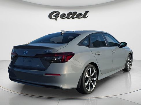 Used 2025 Honda Civic Sport image 5