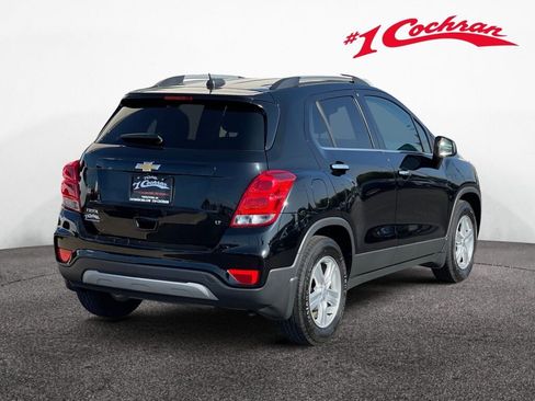 Used 2019 Chevrolet Trax LT w/ LT Convenience Package FWD image 17