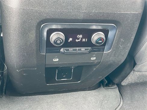 Certified 2023 Chevrolet Suburban LS image 20