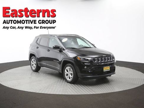 Used 2024 Jeep Compass Latitude AWD/4WD image 48