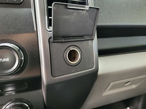 Used 2018 Ford F150 XLT RWD image 23
