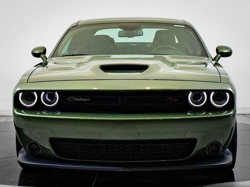 Used 2022 Dodge Challenger R/T Scat Pack image 2
