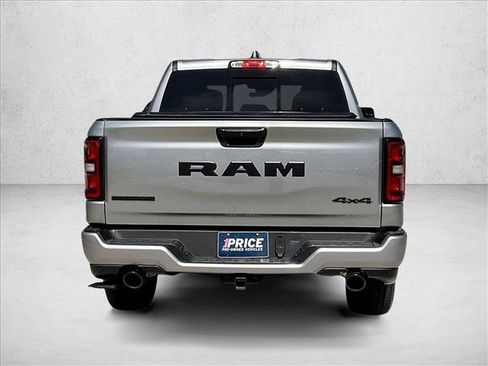 Used 2026 RAM 1500 Big Horn AWD/4WD image 4