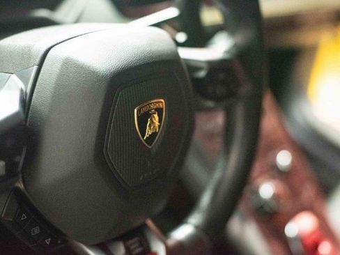 Used 2015 Lamborghini Huracan LP 610-4 image 83