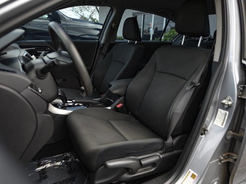 Used 2017 Honda Accord LX image 13