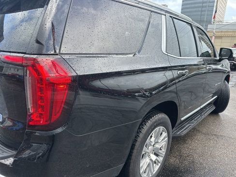 Used 2024 GMC Yukon Denali w/ Advanced Technology Package image 2