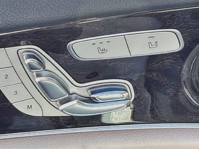 Used 2017 Mercedes-Benz E 300 image 23