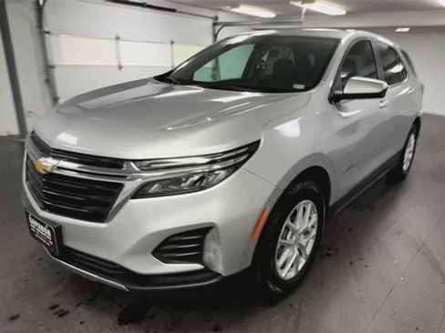 Used 2022 Chevrolet Equinox LT image 4