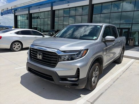Used 2023 Honda Ridgeline RTL image 2
