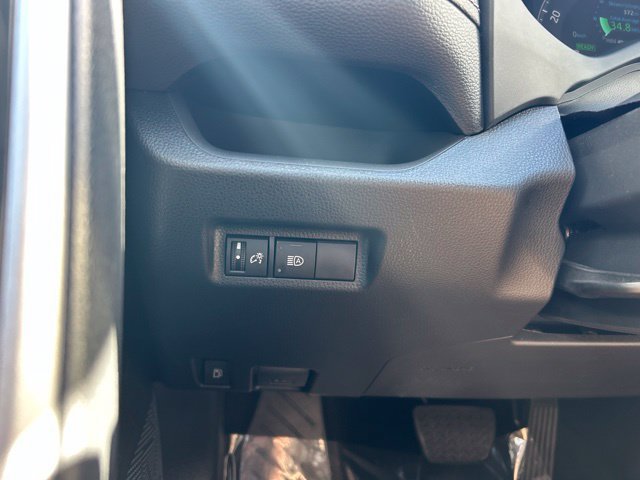 Used 2017 Toyota Highlander Limited w/ Protection Package #3 AWD/4WD image 27
