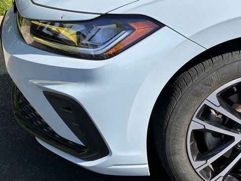 Used 2025 Volkswagen Jetta Sport image 11