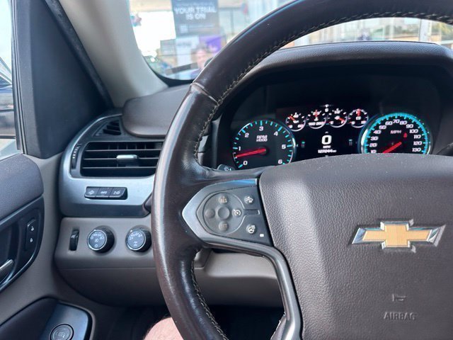 Used 2018 Chevrolet Suburban Premier AWD/4WD image 21