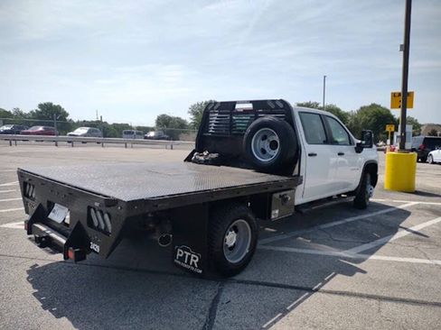 Used 2024 Chevrolet Silverado 3500 W/T w/ Snow Plow Prep Package AWD/4WD image 10