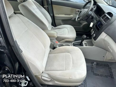 Used 2009 Kia Spectra LX image 11
