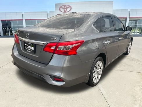 Used 2017 Nissan Sentra SV FWD image 9