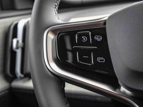 New 2026 Volvo EX30 Cross Country Ultra w/ Protection Package Premier image 36