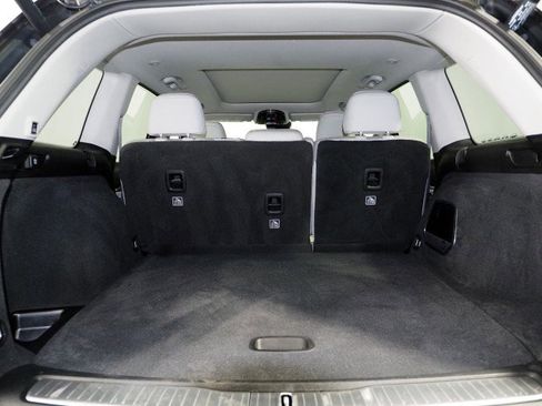 Used 2023 Jeep Grand Cherokee Overland image 51