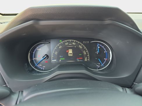 Used 2024 Toyota RAV4 XLE Premium w/ Weather Package AWD/4WD image 19