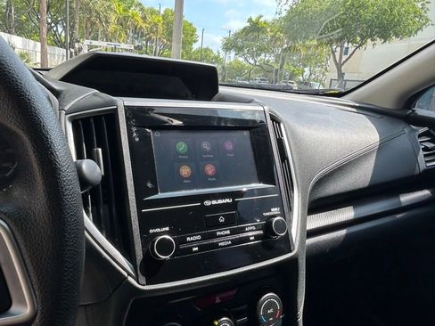 Used 2019 Subaru Crosstrek 2.0i AWD/4WD image 22