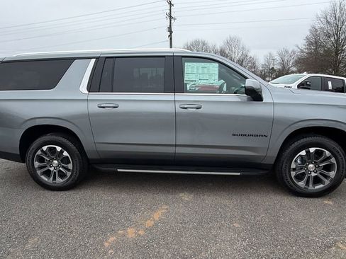 New 2026 Chevrolet Suburban LT w/ Comfort Package image 4