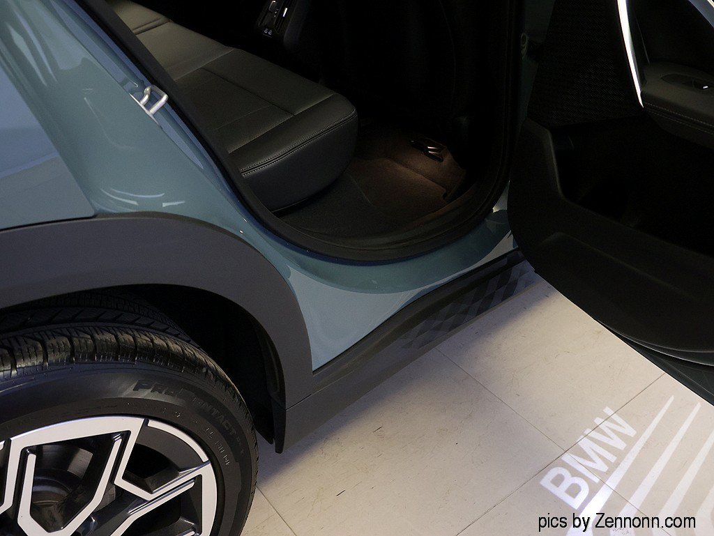 Certified 2025 BMW X2 xDrive28i AWD/4WD image 35