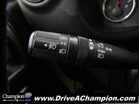 Used 2013 Jeep Wrangler Unlimited Sport image 18