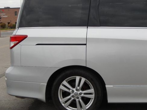 Used 2012 Nissan Quest SL w/ Value Cargo Pkg image 24