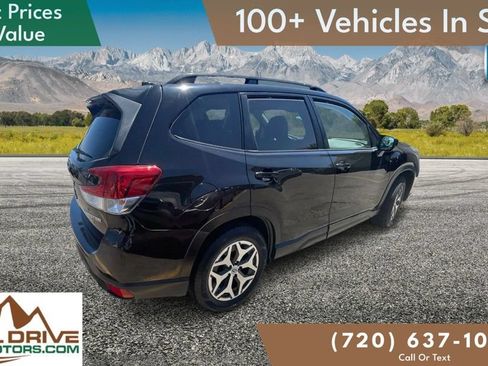 Used 2019 Subaru Forester Premium AWD/4WD image 5