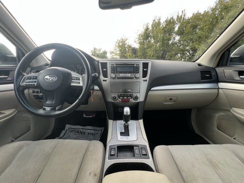 Used 2013 Subaru Legacy 2.5i Premium image 9