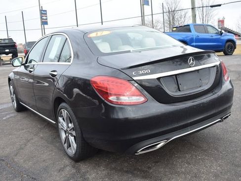 Used 2017 Mercedes-Benz C 300 4MATIC Sedan image 5