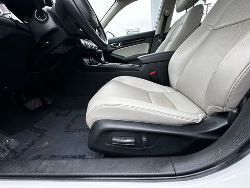 Certified 2024 Honda Civic EX-L image 13