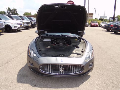Used 2015 Maserati GranTurismo Convertible image 38