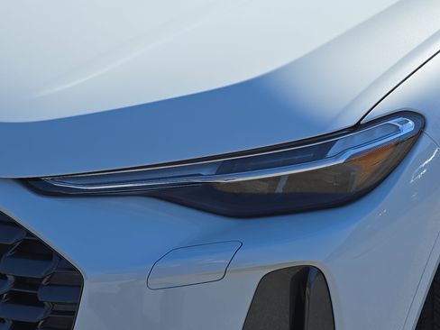 New 2025 Audi Q5 Premium Plus image 31