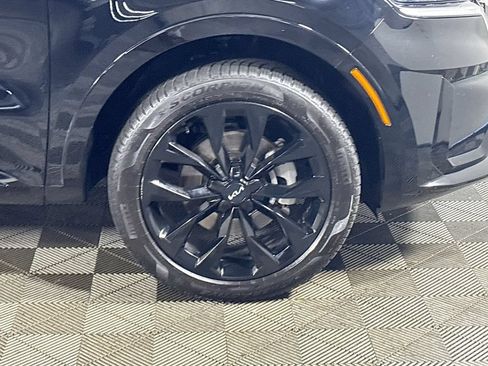 Certified 2022 Kia Sorento SX AWD/4WD image 25